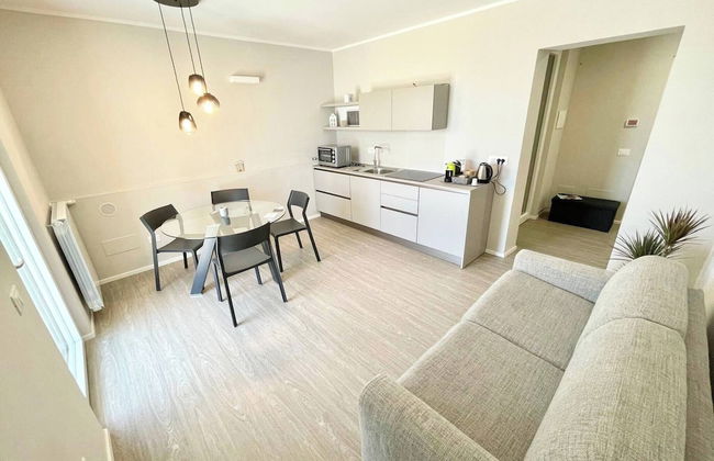 Villa Ipnotica - Panoramic Views Plus Exquisite Pool - Sleeps 7 - Very Stylish - Photo 16