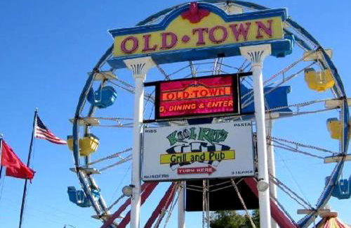 Spacious Regal Oaks Townhome by Disney - Foto 59