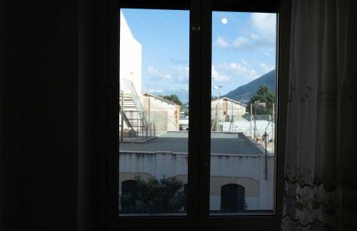 Ampio e Luminoso Appartamento con 3 Camere - Re D'Aragona Vacanze, Termini Imerese - Foto 26