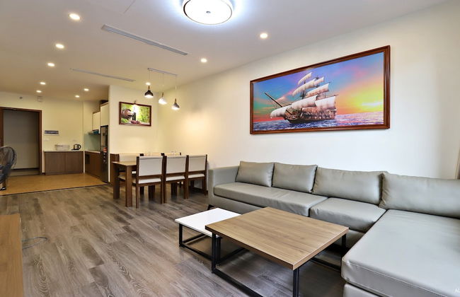 Luxe Paradise Suites Tay Ho - Photo 33