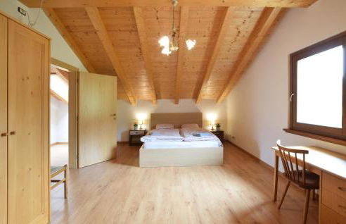 Cozy Home In Lamon With Wifi - Foto 8