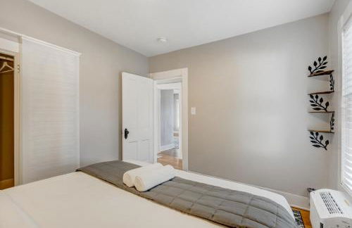 Downtown Getaway - Balcony - King Beds - Foto 15