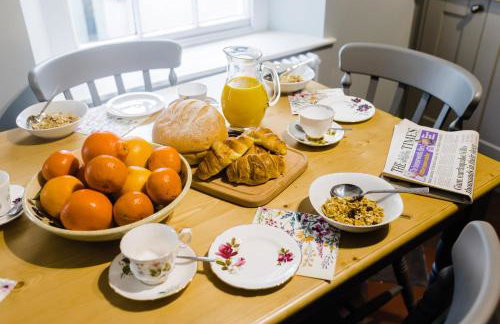 May Tree Cottage Manorbier 5 mins from the beach Sleeps 4 - Foto 32