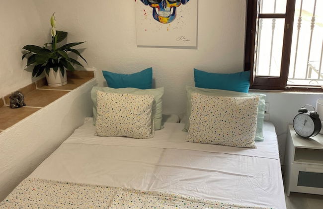 Captivating 3-bed Villa in Antas - Photo 5