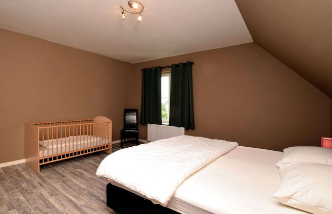 Stylish Holiday Home in Hastiere With Terrace - Foto 23