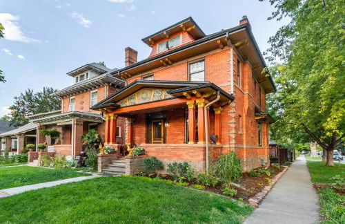 2 Mi to Downtown Denver Stylish Gem with Fireplace! - Foto 2