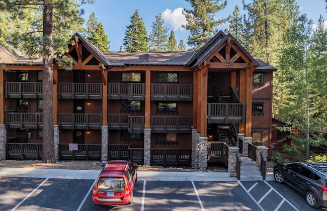 Walk to Lake, Dining+shops 5mins to Ski Resort Incline Paradise by Avantstay - Photo 42