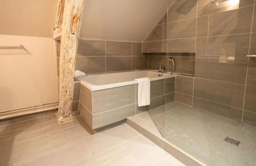 Maison 5 étoiles luxe 6p piscine privée chauffée Lascaux - Foto 20