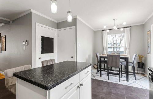 Historic Charmer Comfortable Walkable - Foto 31