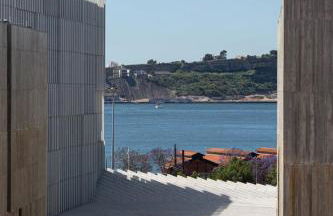 GuestReady - Gorgeous apt with river view - Foto 6