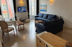 2 Bedrooms Appartement In Central Location on the famous Place Massena Nice - Photo 2