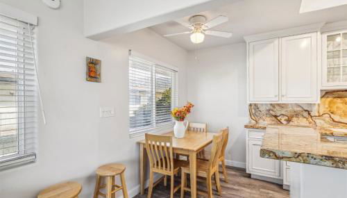 Beautiful 2 Bed Beach Condo #201 - Photo 5