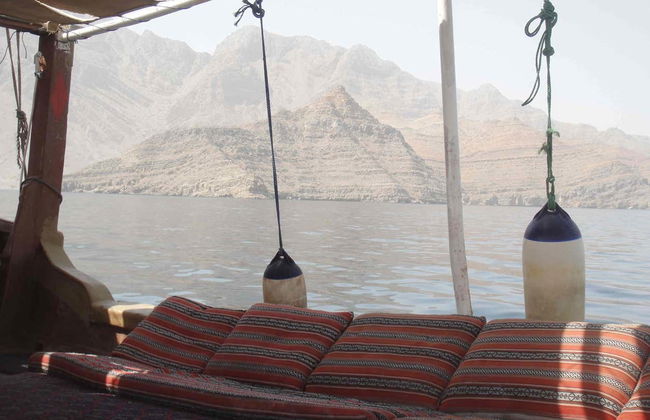 Khor Sham Dhow Boat Cruise - Foto 6