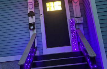 It’s Showtime-Book Lally’s House! Steps to Common! - Foto 22