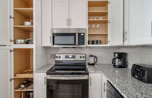 Downtown 1br w deck gym nr shopping ATX-214 - Foto 5