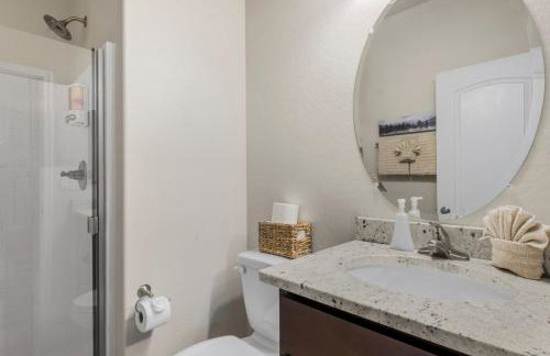 Mountain Peaks Getaway 4BR4BA Pet-Friendly Central AC Near Downtown Trails - Foto 18