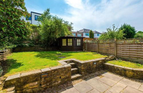 3 BR Property in Prestwich 15 mins from Manchester City Centre Garden Free parking Superfast WIFI Netflix - Foto 42