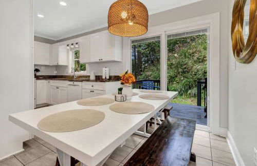 Spacious Mountain Retreat with Bonus Game Room Near Asheville, Barnardsville, NC - Foto 39