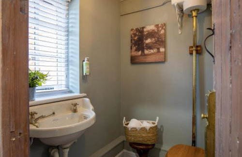 Beecham Farmhouse - Photo 23