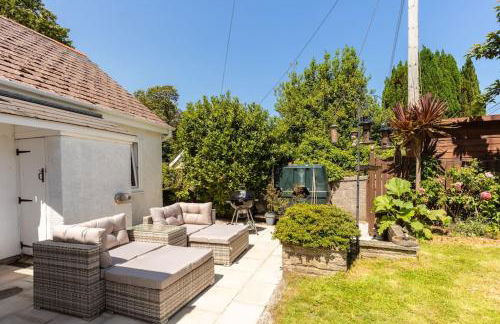 Good Life on the Coast - Foto 27