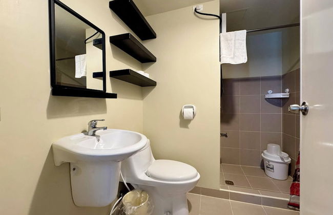 Condotel Avida Riala Tower 4-1103 - Photo 15