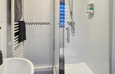 1 Bed Apartment - Central location - Sleeps 4 - Garden - Amaya Two - Free Gym Access - Foto 8