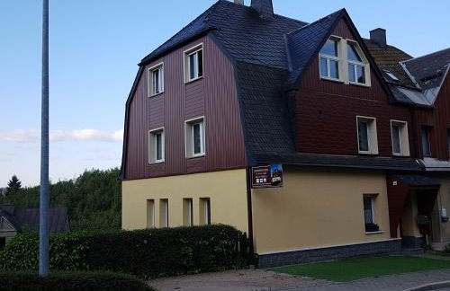 Ferienwohnung mit Garten und Spielplatz - Photo 2
