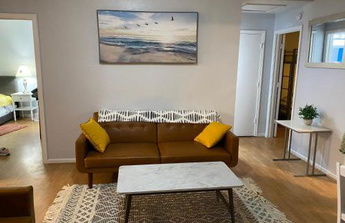 Beautiful House Sleeps 12 - Hot Tub - Breakfast - Walk to Beach - Foto 10