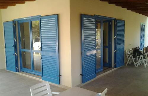 Ustica Mari e Carlo Contrada Ogliastrello - Foto 21