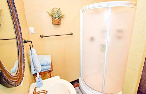 RUSTIC BLUEBONNET CABIN With VIEW BY HIDDEN FALL PARK - Foto 21