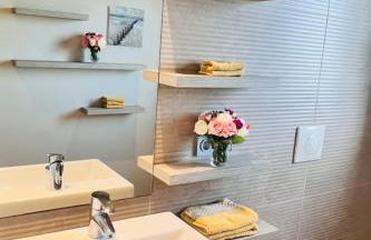 Holiday Home Villa Tante Alice Meerblick Komfort Villa Alleinlage mit Aufzug Jacuzzi Dampfb by Interhome - Foto 22