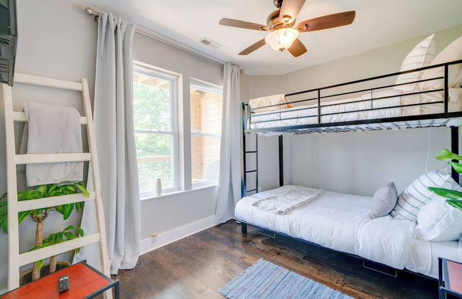 East Farmhouse - Photo 10