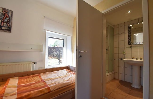 Cottage in Kuchelscheid With Terrace - Photo 24