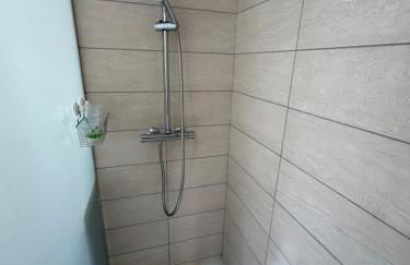 Charming studio near Avignon - Foto 8