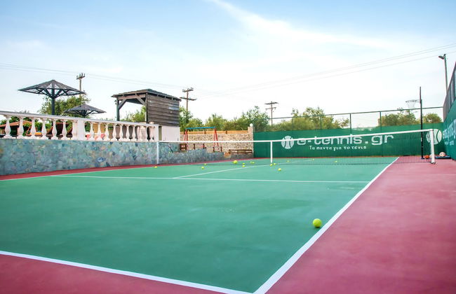 Villa Maxim with Private Pool & Tennis Court - Foto 13