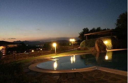 Bellissima villa Alessandra grande piscina privata giardino BQ posto auto - Foto 18