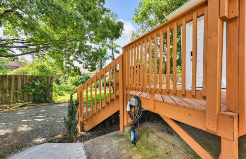 3 mins from Downtown - PS5, King Bed & EV Charger - Foto 6