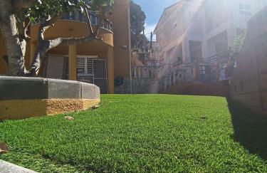 Family Suite with Terrace Garden - Photo 23