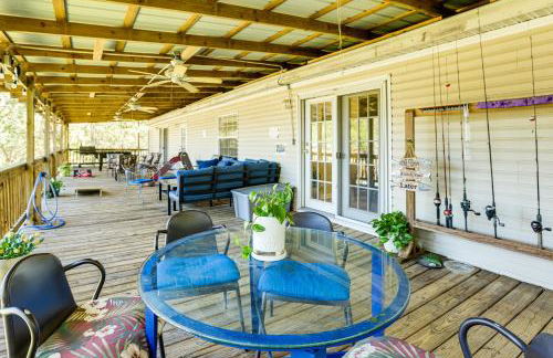 Lake Livingston Home with Dock and Deck! - Foto 3