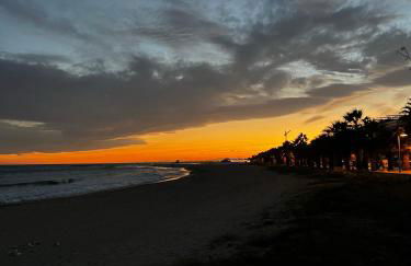 Cozy Beach House with Pool & BBQ - Foto 15