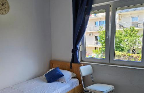 apartment with a magical view - Photo 5