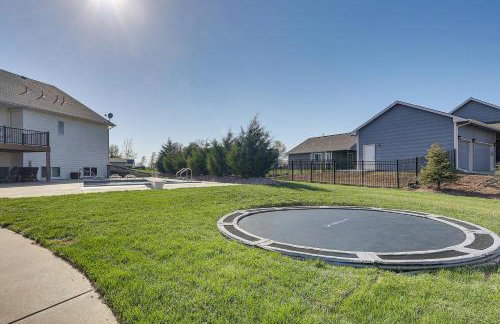 Balcony and Patio Spacious Home in Bel Aire! - Foto 42