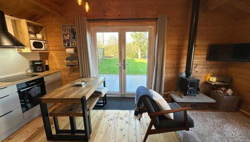 The Cabin log fire cosy home - Foto 3