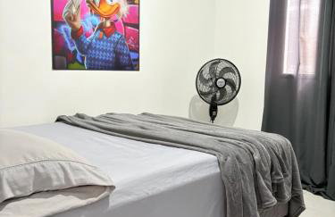 Apê moderno perto do shopping - WI-FI rápido e garagem - Foto 13