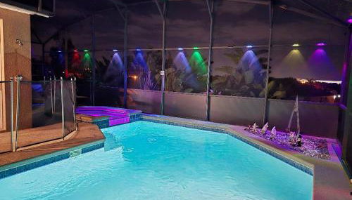 Orlando Disney 5BR Vacation Home, 2 Suites, Private Pool & Spa - Foto 2