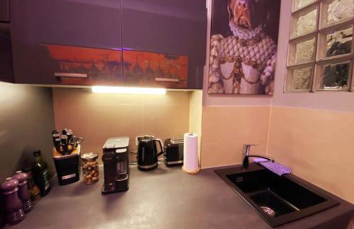 Altbaucharme Deluxe in zentraler Lage - Foto 15