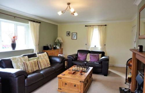 Large modern house in small rural Hamlet - Foto 10