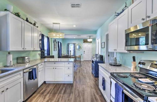 1 Mi to UTA Arlington Elm Cottage with Fenced Yard - Foto 8