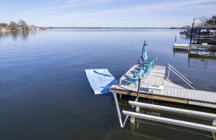 Family Lakefront Retreat - Foto 10