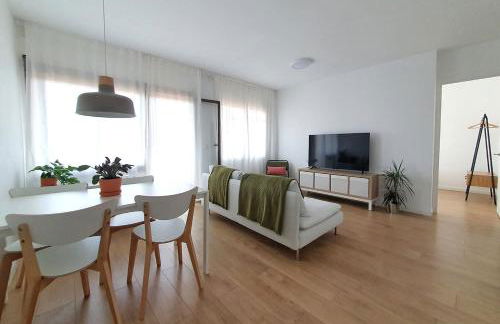 Acojedor piso cerca del metro - Foto 1